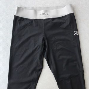 Virus Lifting leggings